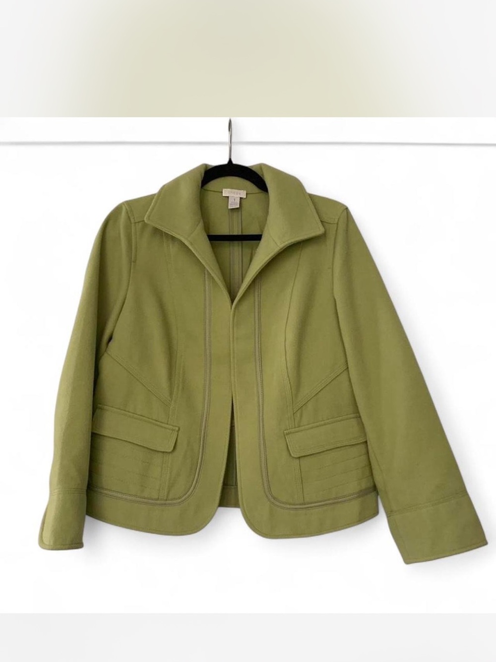 Chico's lime Green Tailored Jacket size 1(M)